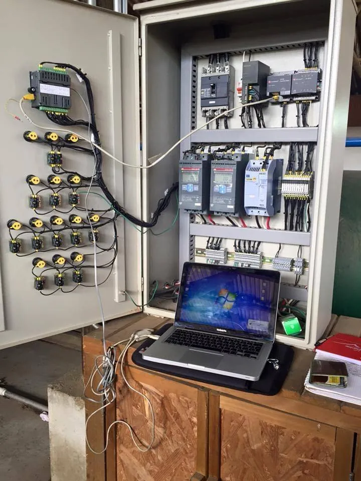Puesta en marcha de un tablero con PLC